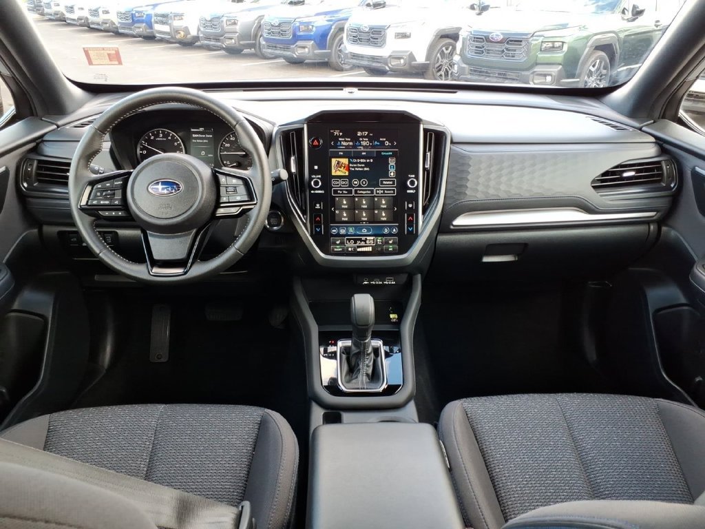 Certified 2025 Subaru Forester Premium AWD/4WD image 2