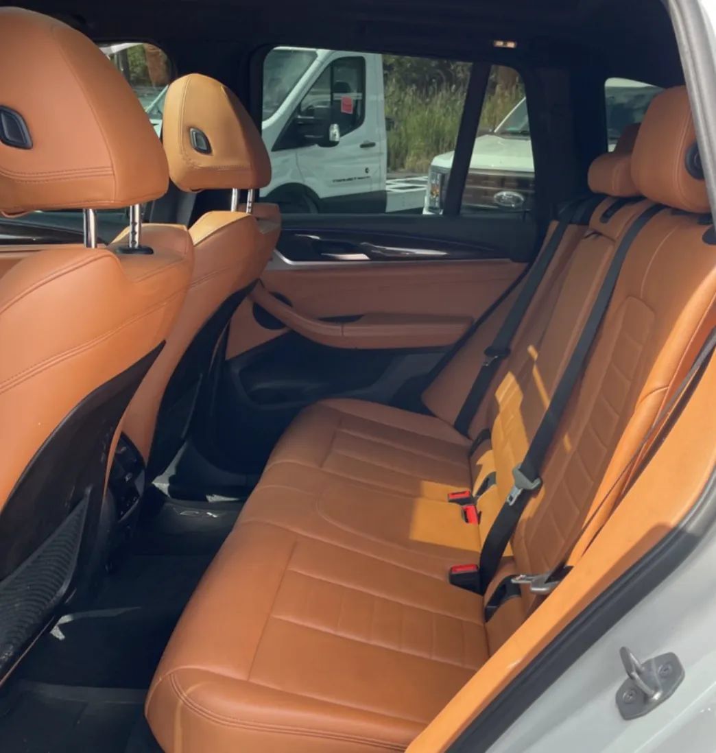 Used 2018 BMW X3 xDrive30i w/ Convenience Package AWD/4WD image 16
