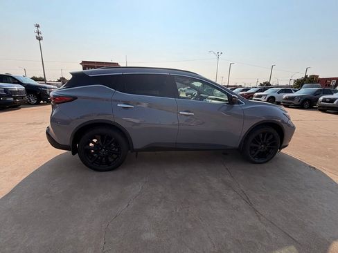 Certified 2024 Nissan Murano SV w/ SV Midnight Edition Package FWD image 8