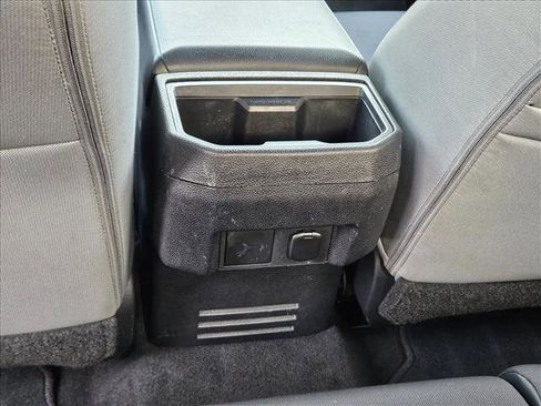 Used 2025 Toyota Tacoma TRD Off-Road image 17