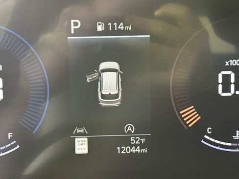 Used 2024 Hyundai Kona SE image 18