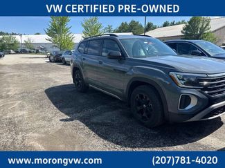 Certified 2025 Volkswagen Atlas Peak Edition SE AWD/4WD video 1