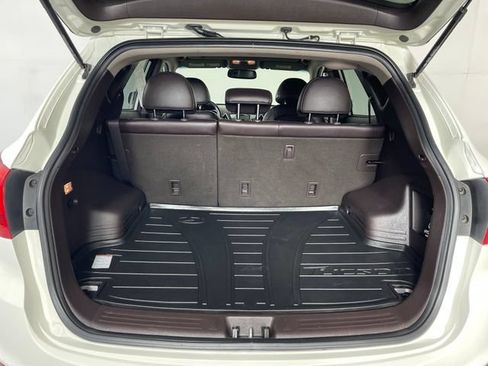 Used 2013 Hyundai Tucson GLS FWD image 17
