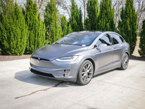 Used 2021 Tesla Model X Long Range image 5