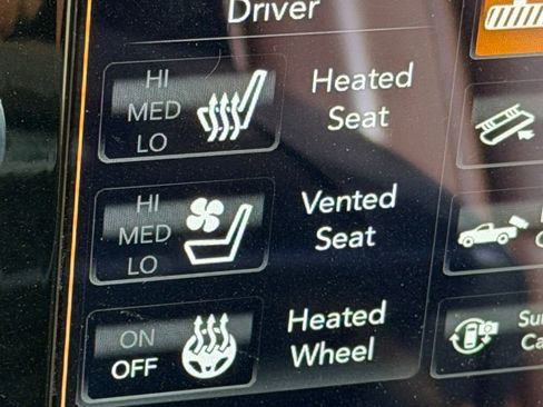 Used 2019 RAM 1500 Limited image 23