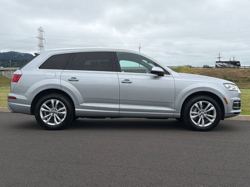 Used 2019 Audi Q7 3.0T Premium AWD/4WD image 2