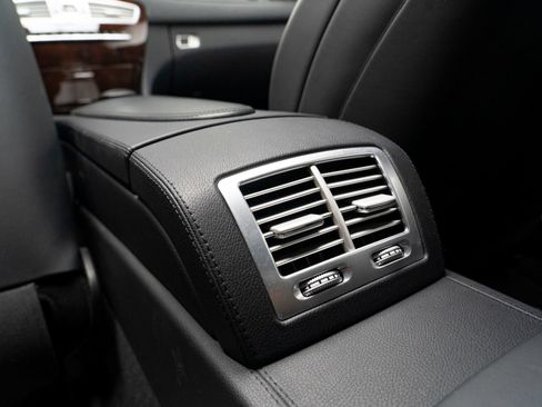 Used 2012 Mercedes-Benz CL 63 AMG image 57