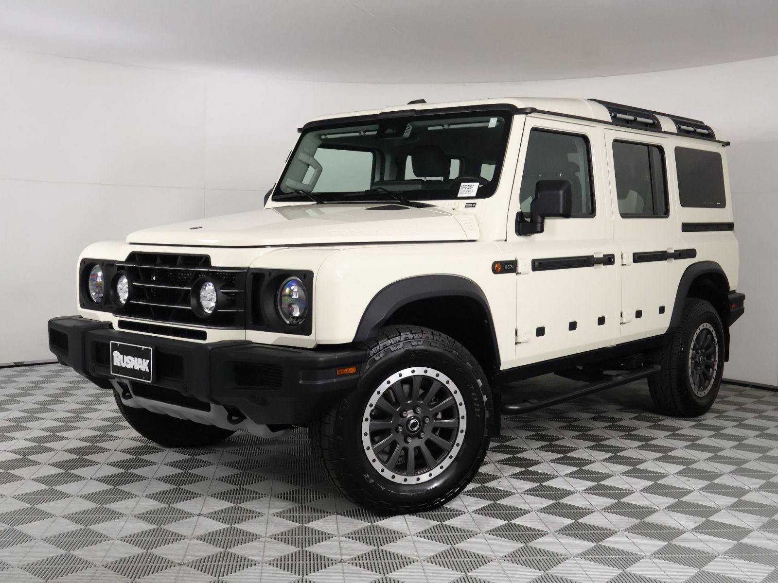 Used 2024 INEOS Grenadier Station Wagon AWD/4WD image 3