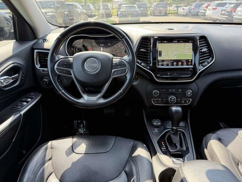 Used 2019 Jeep Cherokee Limited AWD/4WD image 19