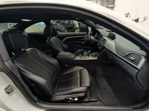 Used 2020 BMW 430i xDrive Coupe w/ Convenience Package image 15