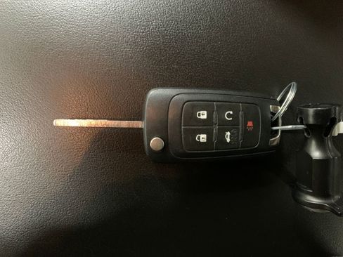 Used 2014 Chevrolet Malibu LT image 13