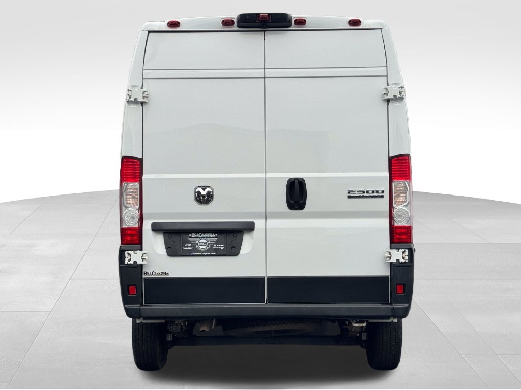 Used 2024 RAM ProMaster 2500 w/ Convenience Group FWD image 6