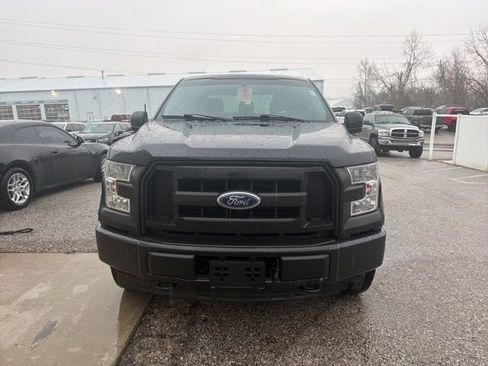 Used 2017 Ford F150 XL w/ Equipment Group 101A Mid image 3