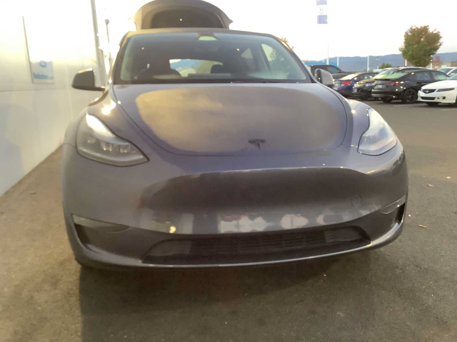 Used 2023 Tesla Model Y Long Range AWD/4WD image 9