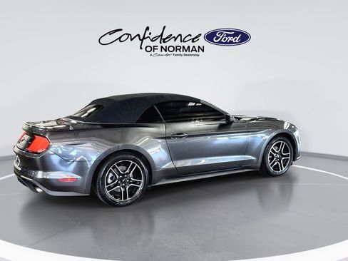 Used 2020 Ford Mustang Premium image 9