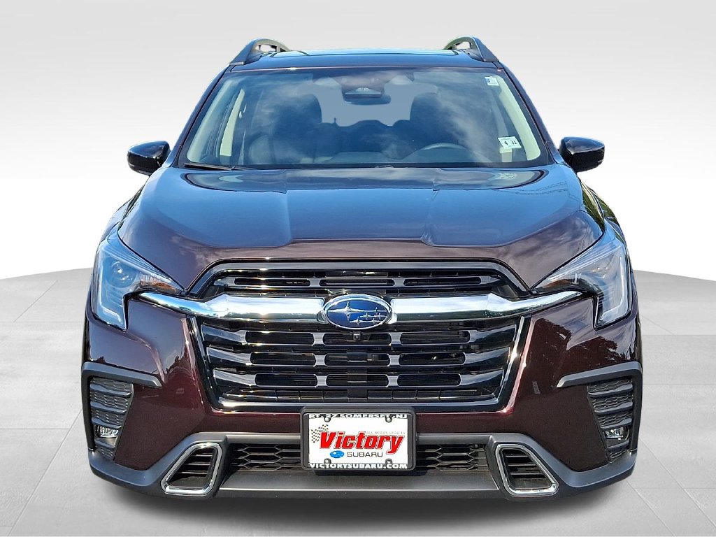 Used 2026 Subaru Ascent Touring AWD/4WD image 2