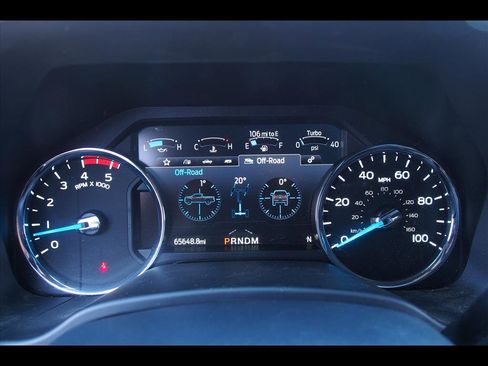 Used 2022 Ford F450 Platinum w/ FX4 Off-Road Package image 32