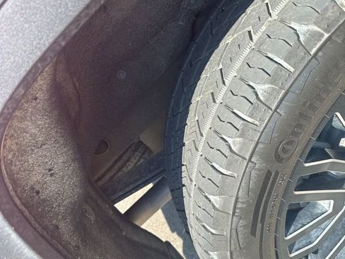 Used 2024 GMC Sierra 1500 Denali image 4