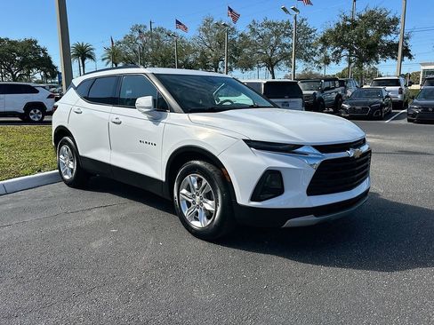 Used 2019 Chevrolet Blazer LT w/ Sound & Technology Package image 4