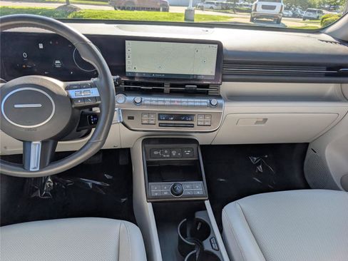 Used 2024 Hyundai Kona Limited AWD/4WD image 18