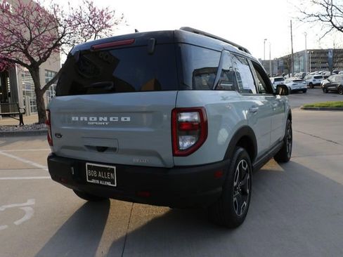 Used 2024 Ford Bronco Sport Outer Banks w/ Tech Package image 5