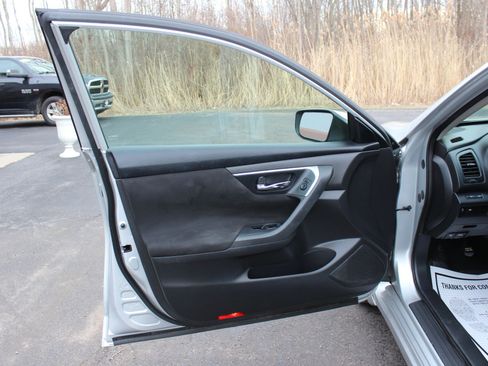 Used 2015 Nissan Altima 2.5 S image 14