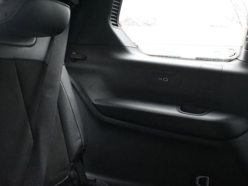 Used 2024 Jeep Grand Cherokee L Altitude image 30