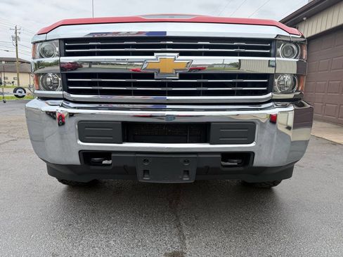 Used 2016 Chevrolet Silverado 2500 W/T w/ WT Convenience Package AWD/4WD image 16