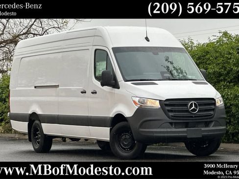 New 2026 Mercedes-Benz Sprinter 3500 image 1
