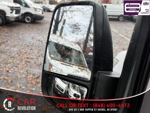 Used 2021 Ford Transit 350 XLT image 32