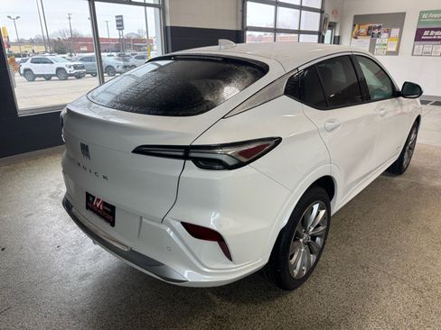 New 2026 Buick Envista Avenir image 5