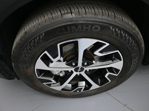 Certified 2023 Kia Sportage EX AWD/4WD image 14