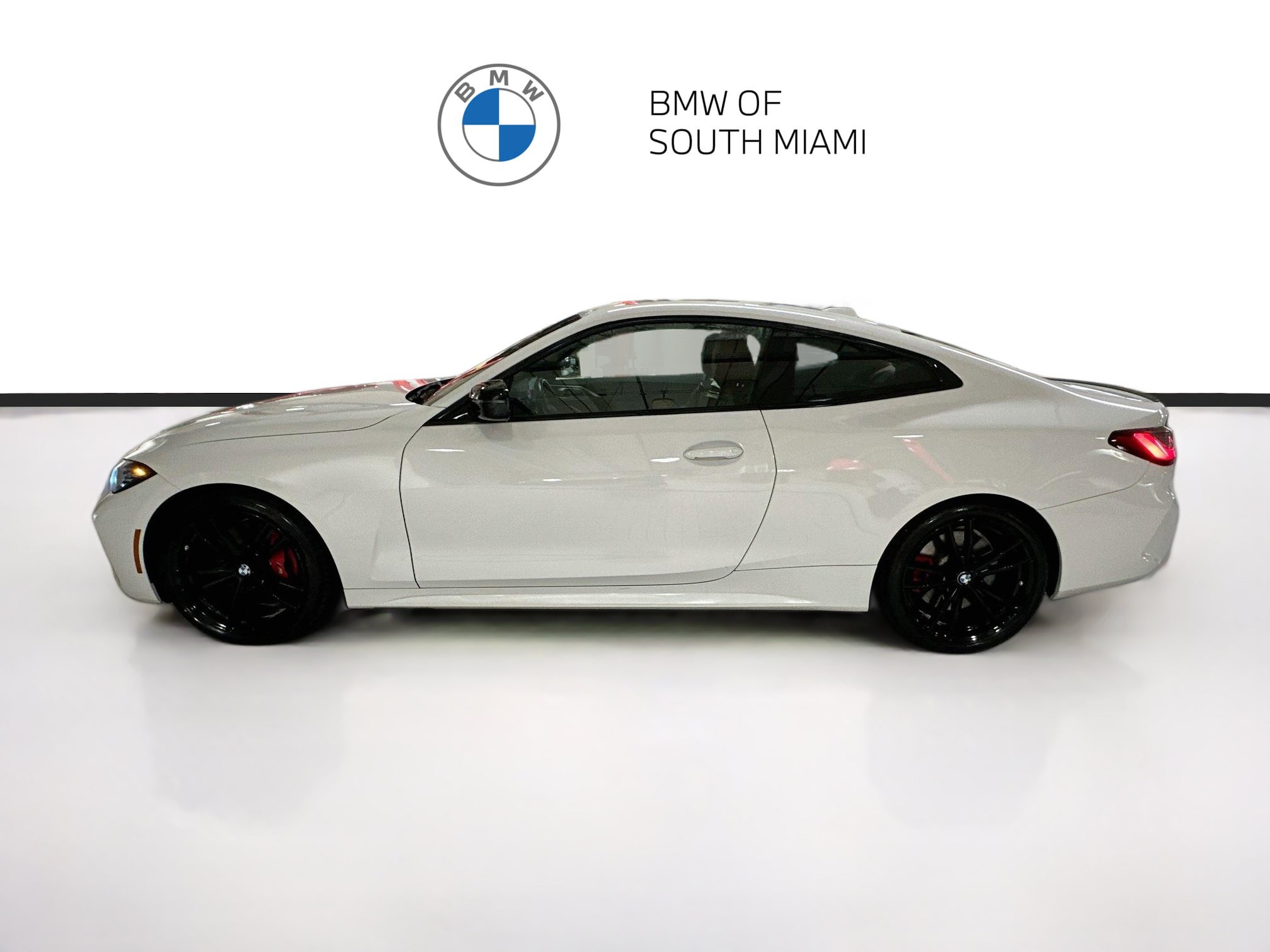Used 2024 BMW M440i Coupe w/ Premium Package RWD image 4