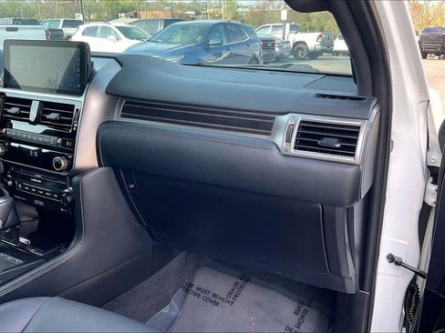 Used 2023 Lexus GX 460 Premium AWD/4WD image 29