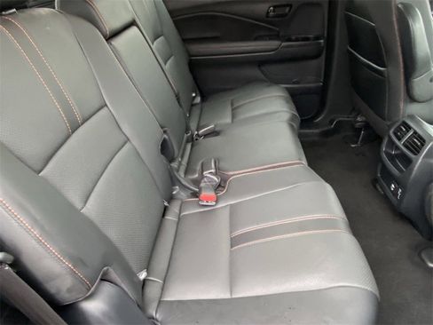 Used 2022 Honda Passport TrailSport image 16