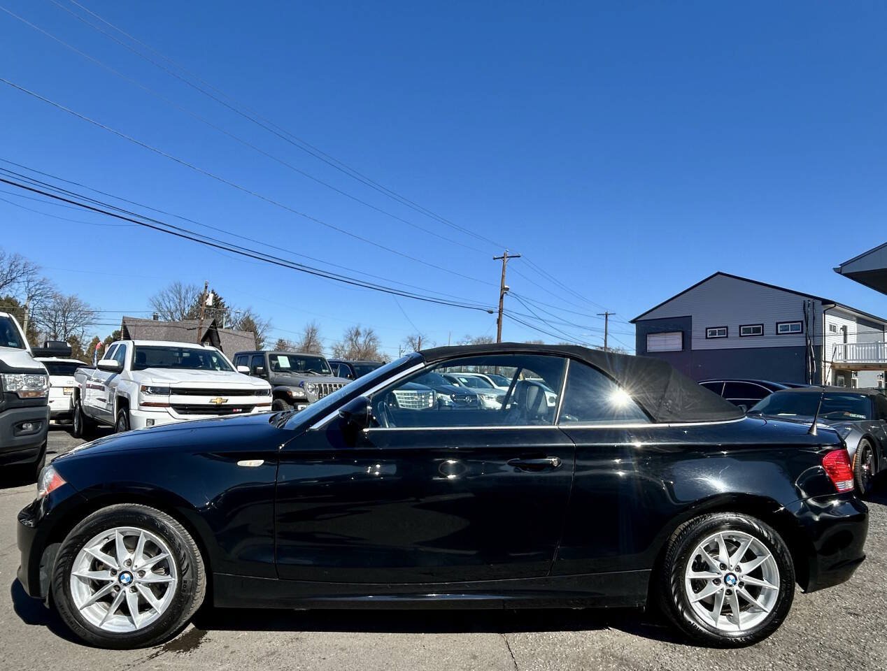 Used 2011 BMW 128i Convertible RWD image 25
