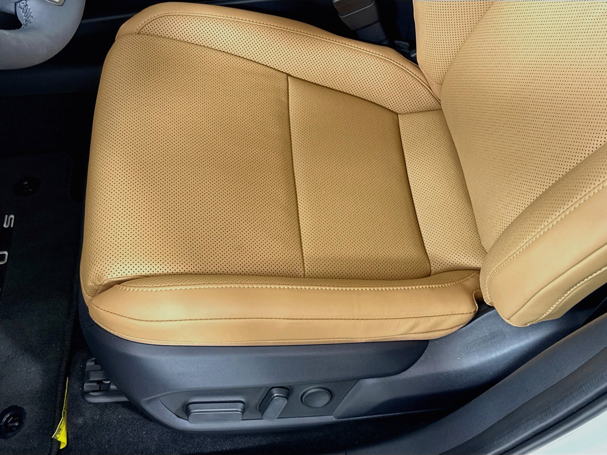 New 2026 Lexus ES 500e w/ Convenience Package AWD/4WD image 20