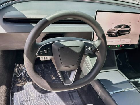Used 2025 Tesla Model 3 Performance AWD/4WD image 16