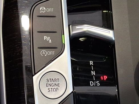 Certified 2023 BMW 330i xDrive Sedan w/ Premium Package image 27