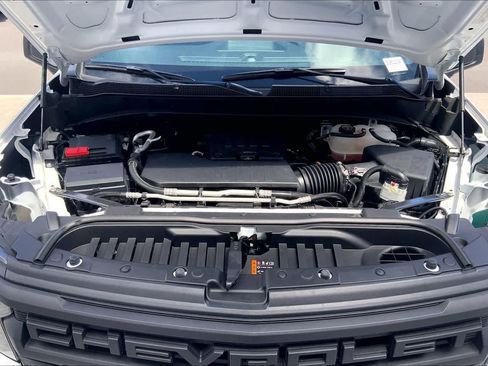 Used 2025 Chevrolet Silverado 1500 W/T w/ WT Value Package RWD image 9