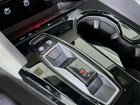 New 2025 Audi Q5 Premium Plus image 22