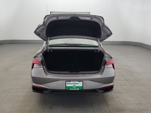 Used 2023 Hyundai Elantra SEL w/ Convenience Package FWD image 29