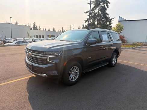 Used 2021 Chevrolet Tahoe LT AWD/4WD image 2