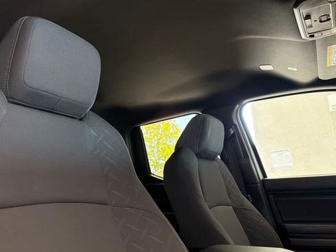 Used 2024 Toyota Tacoma SR5 AWD/4WD image 16
