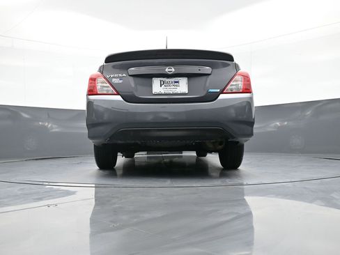 Used 2015 Nissan Versa S Plus image 30