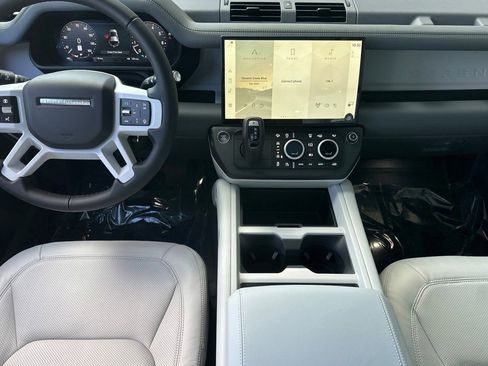 New 2026 Land Rover Defender 110 S image 25