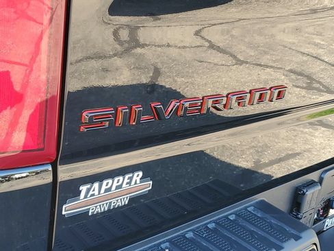 New 2026 Chevrolet Silverado 1500 RST w/ Redline Edition AWD/4WD image 7