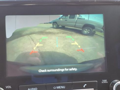 Used 2024 Nissan Frontier SV w/ SV Convenience Package RWD image 26