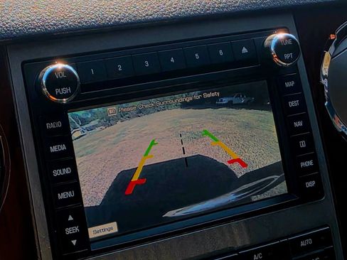 Used 2011 Ford F450 Lariat w/ Lariat Ultimate Pkg image 18