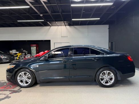 Used 2014 Ford Taurus SEL w/ Equipment Group 201A image 12